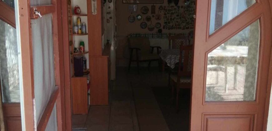 Jász-Nagykun-Szolnok, Mezőtúr központjában felújított ingatlan eladó